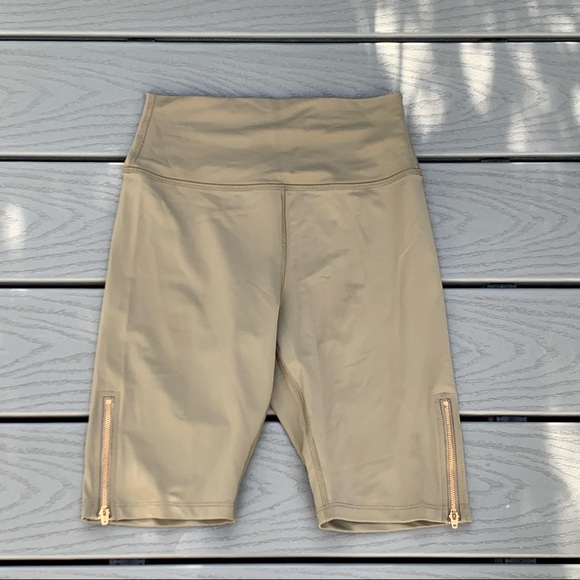 LNA Olive Green Bike Short Side Gold Tone Zippers At Bottom Hem Size Small - Picture 7 of 7